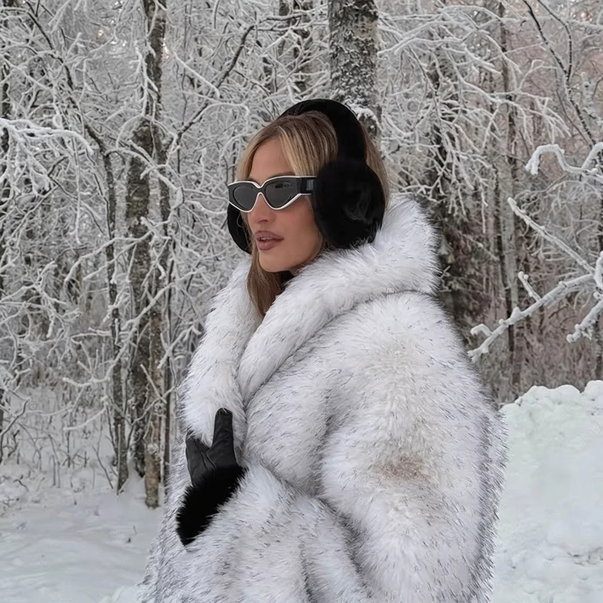 Women's Faux Fur Coat Long White Fluffy Lapel Collar Warm Winter Jacket Elegant Luxe Chic Quiet Luxury Outerwear