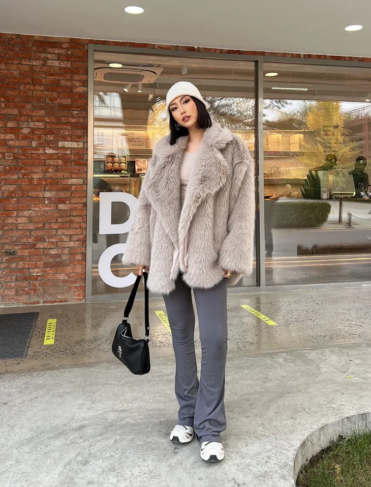 Fashionable Street Style Fox Fur Coat Loose Suit Collar Medium Long Imitation Fur Coat For Women Autumn-winter fur overcoat