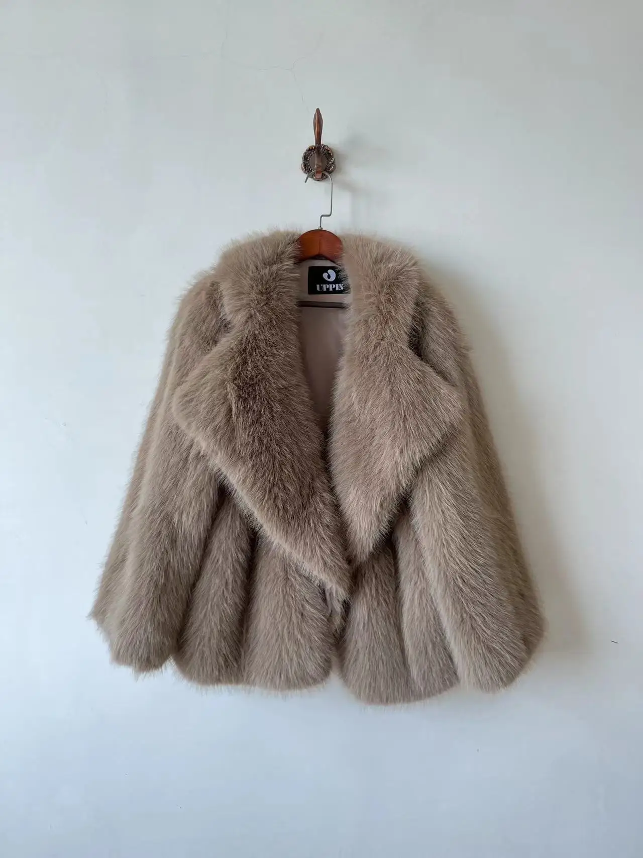 Fashionable Street Style Fox Fur Coat Loose Suit Collar Medium Long Imitation Fur Coat For Women Autumn-winter fur overcoat