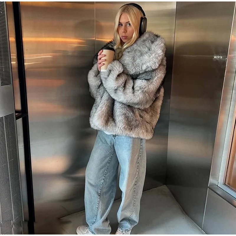 Faux Women's Fur Coat Turn-Down Collar Long Sleeve Elastic Cuff Plush Fluffy Female Fur Coat Fashion Autumn Loose Fur For Ladies