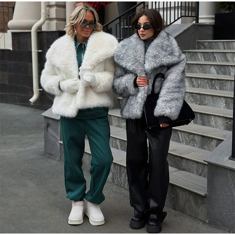 Faux Women's Fur Coat Turn-Down Collar Long Sleeve Elastic Cuff Plush Fluffy Female Fur Coat Fashion Autumn Loose Fur For Ladies