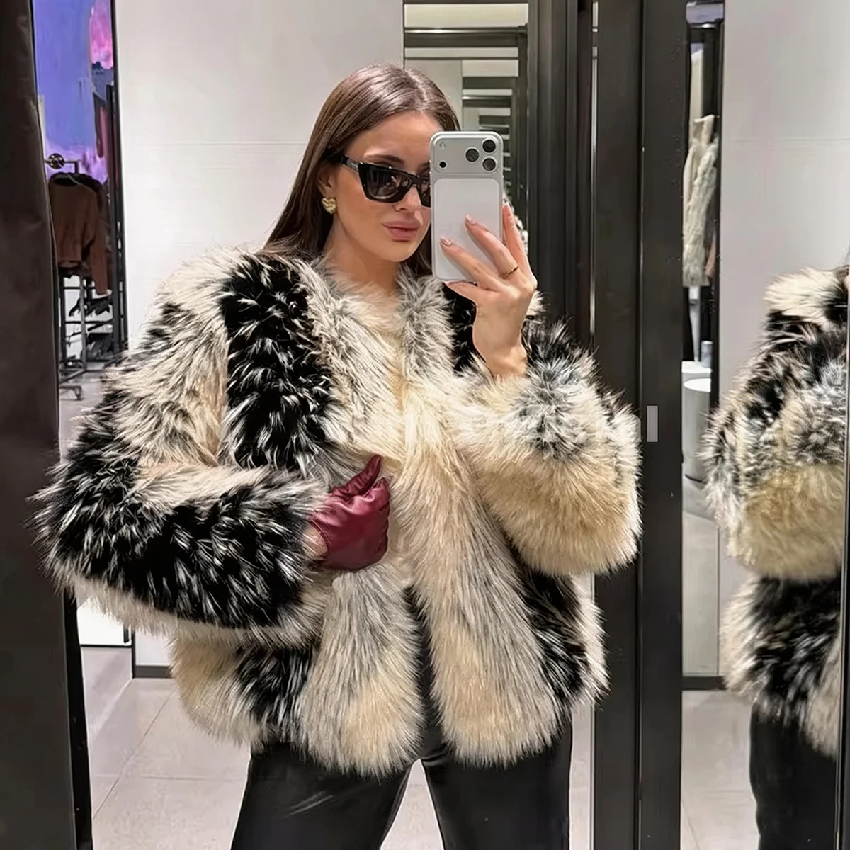 Women's Short Faux Fur Coat Striped Black White Fluffy Warm Winter Jacket Y2K Streetwear TikTok Viral It Girl Luxury Outerwear