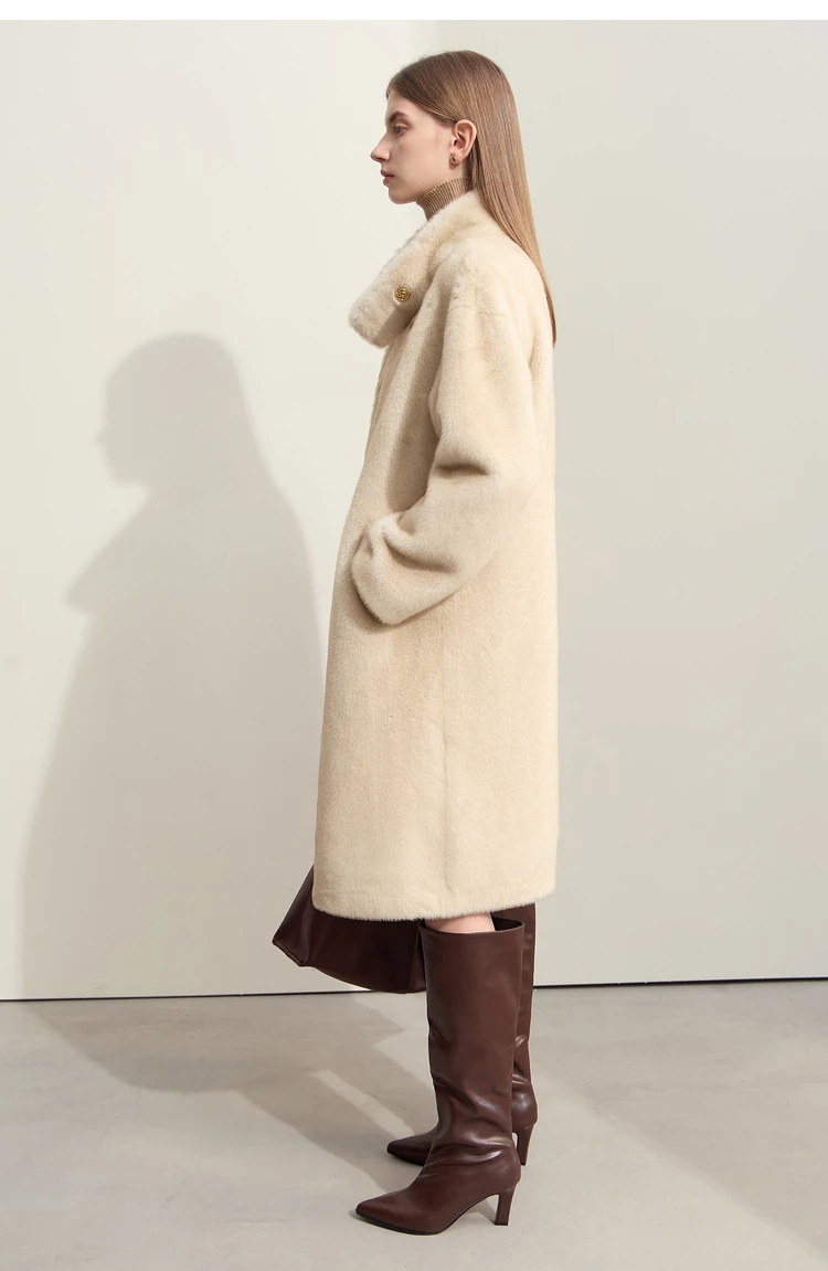 AMII Minimalism 2026 Winter New Warm Modern Turtleneck Double Breasted Imitation Mink Eco-friendly Fur Lady Fleece Coat 12424006