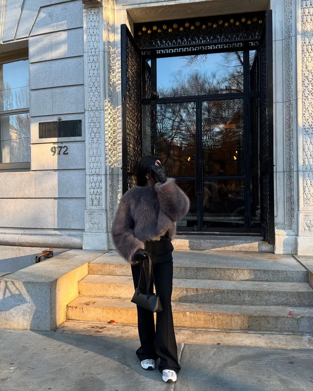Chic Grey Fluffy Faux Fur Jacket Women Elegant O Neck Long Sleeves Cropped Coats Autumn Winter Lady High Street Outwears