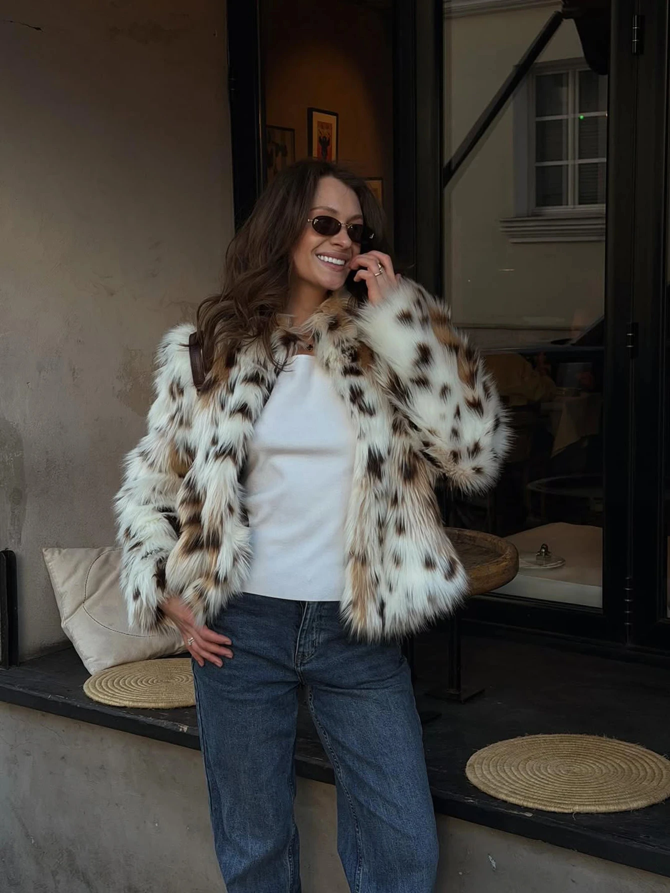 Women Winter Faux Fur Coat Snow Leopard Print Fluffy Short White Warm 2026 New Y2K Old Money Streetwear Outerwear