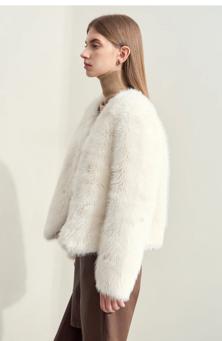 AMII Minimalist 2026 Winter New Women's Commuter V-neck Handmade Beaded Imitation Mink Fur Loose Warm Plush Jacket 12424021