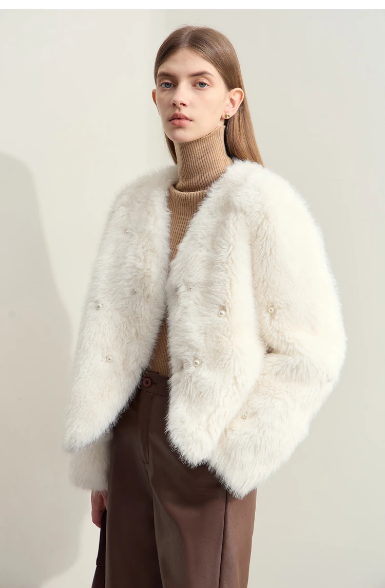 AMII Minimalist 2026 Winter New Women's Commuter V-neck Handmade Beaded Imitation Mink Fur Loose Warm Plush Jacket 12424021