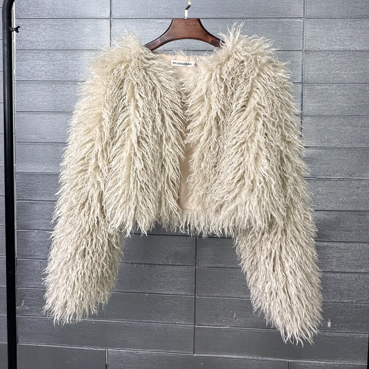 Women Short Coats Faux Fur Jackets Casual Loose Coat Thick Warm Y2k Streetwear Jacket Elegant Work Outerwear Autumn Winter