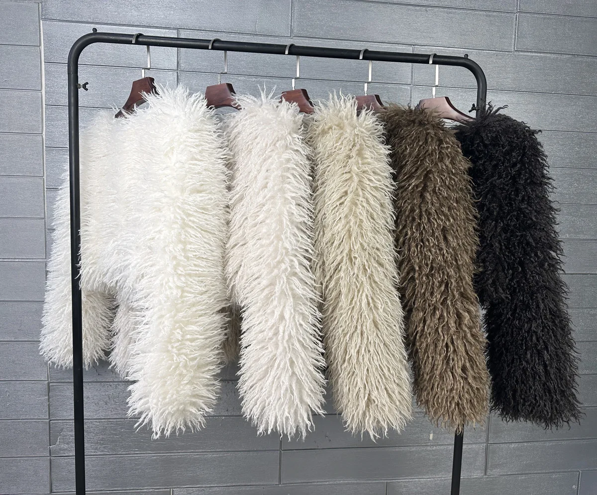 Women Short Coats Faux Fur Jackets Casual Loose Coat Thick Warm Y2k Streetwear Jacket Elegant Work Outerwear Autumn Winter