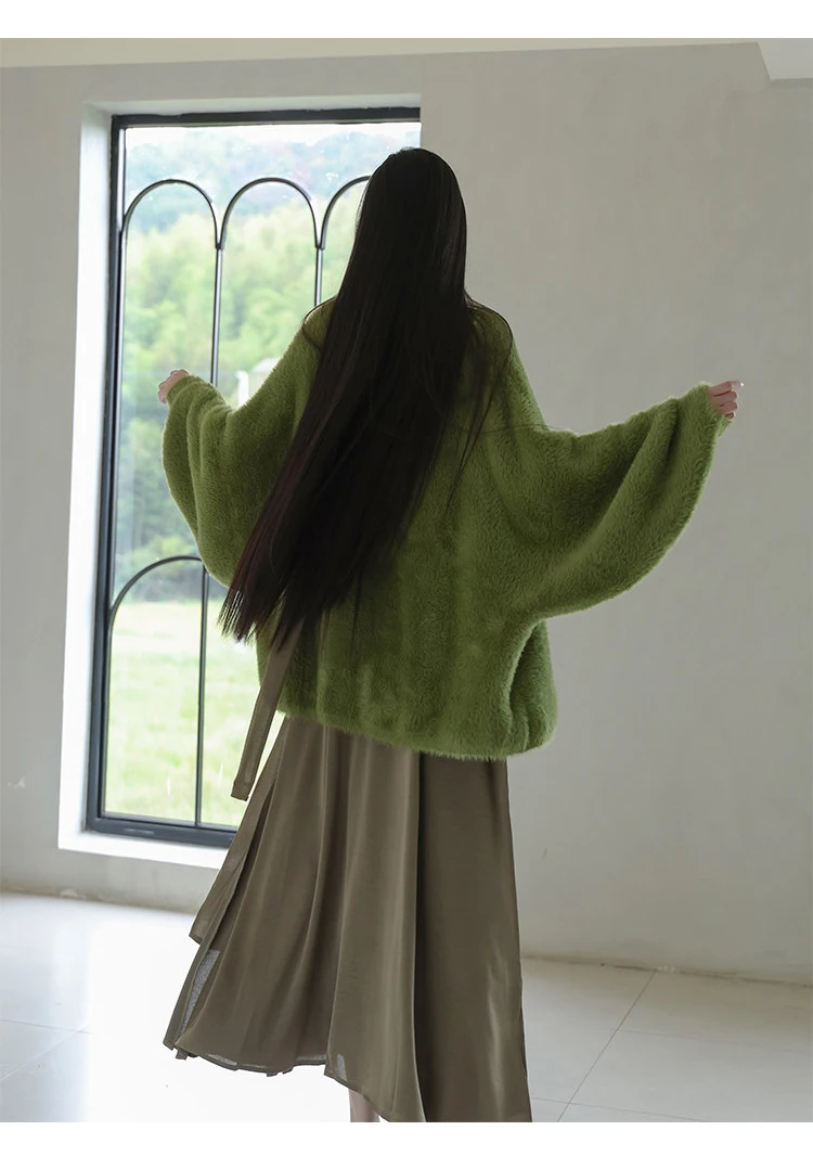 Lautaro Autumn Winter Oversized Thick Warm Green Faux Fur Coat Women with Deep V Neck Bat Sleeve Chic Luxury Fluffy Jacket 2026