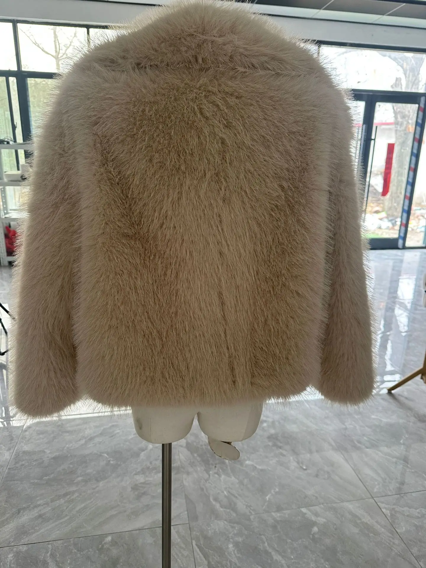 Woman Autumn Winter Faux Fur Coat Plush Fluffy Women's Jacket New in Outerwears White Red Gray Black Wool Blends Coats
