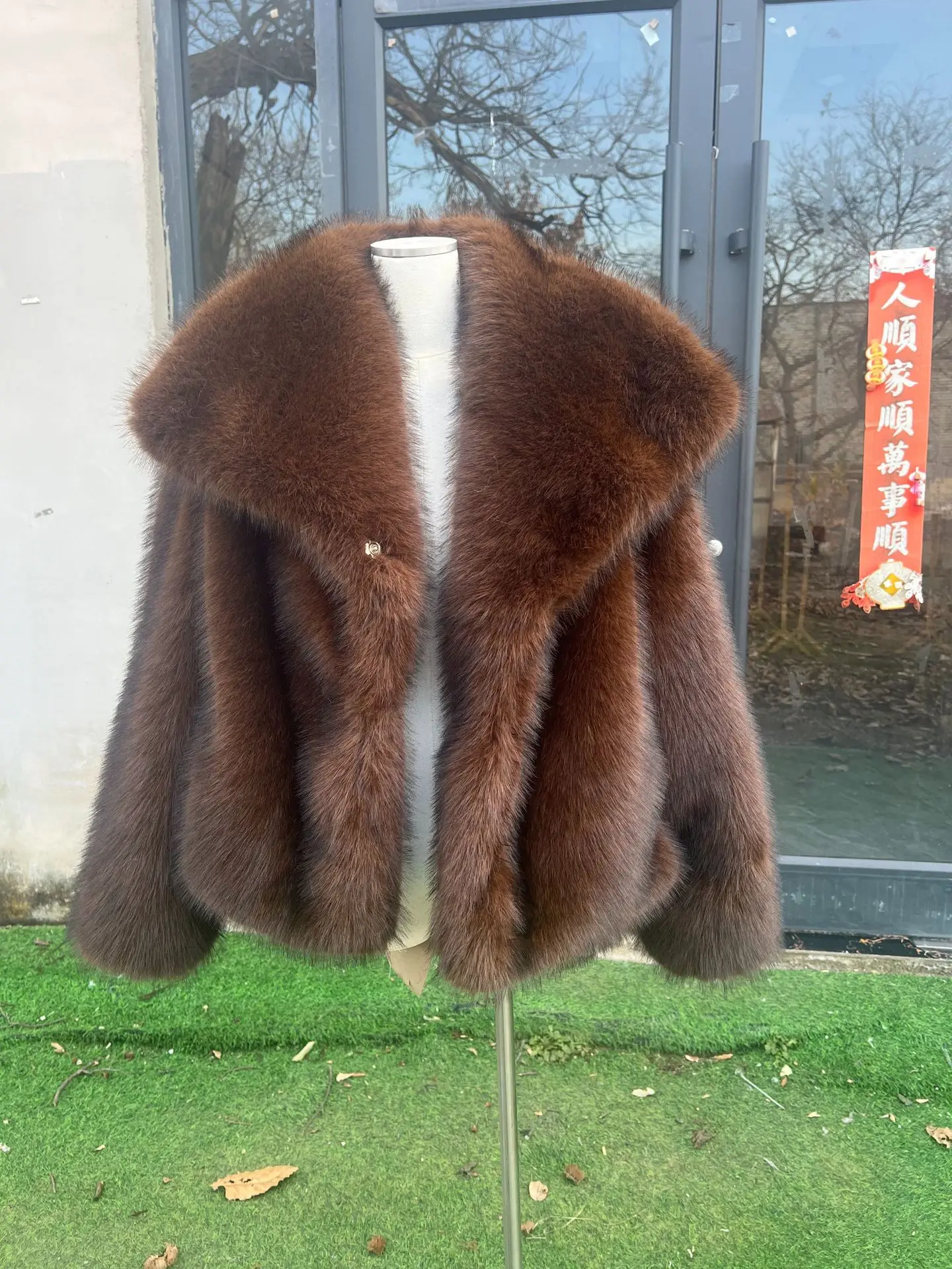 Woman Autumn Winter Faux Fur Coat Plush Fluffy Women's Jacket New in Outerwears White Red Gray Black Wool Blends Coats