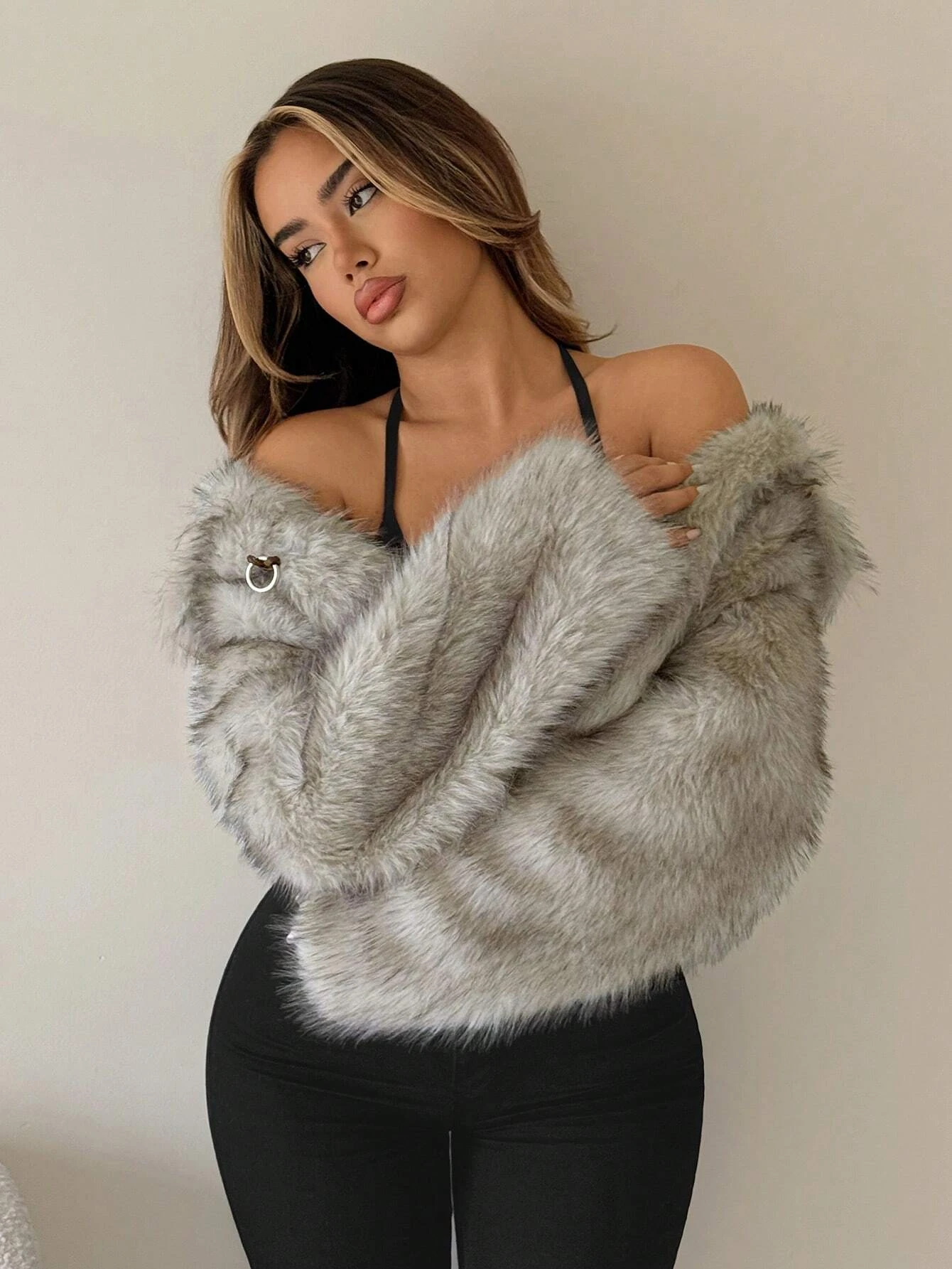 Women's Faux Fur Coat Cropped Fluffy Plush Lapel Collar Grey Warm Winter Jacket Elegant Luxe Chic Quiet Luxury