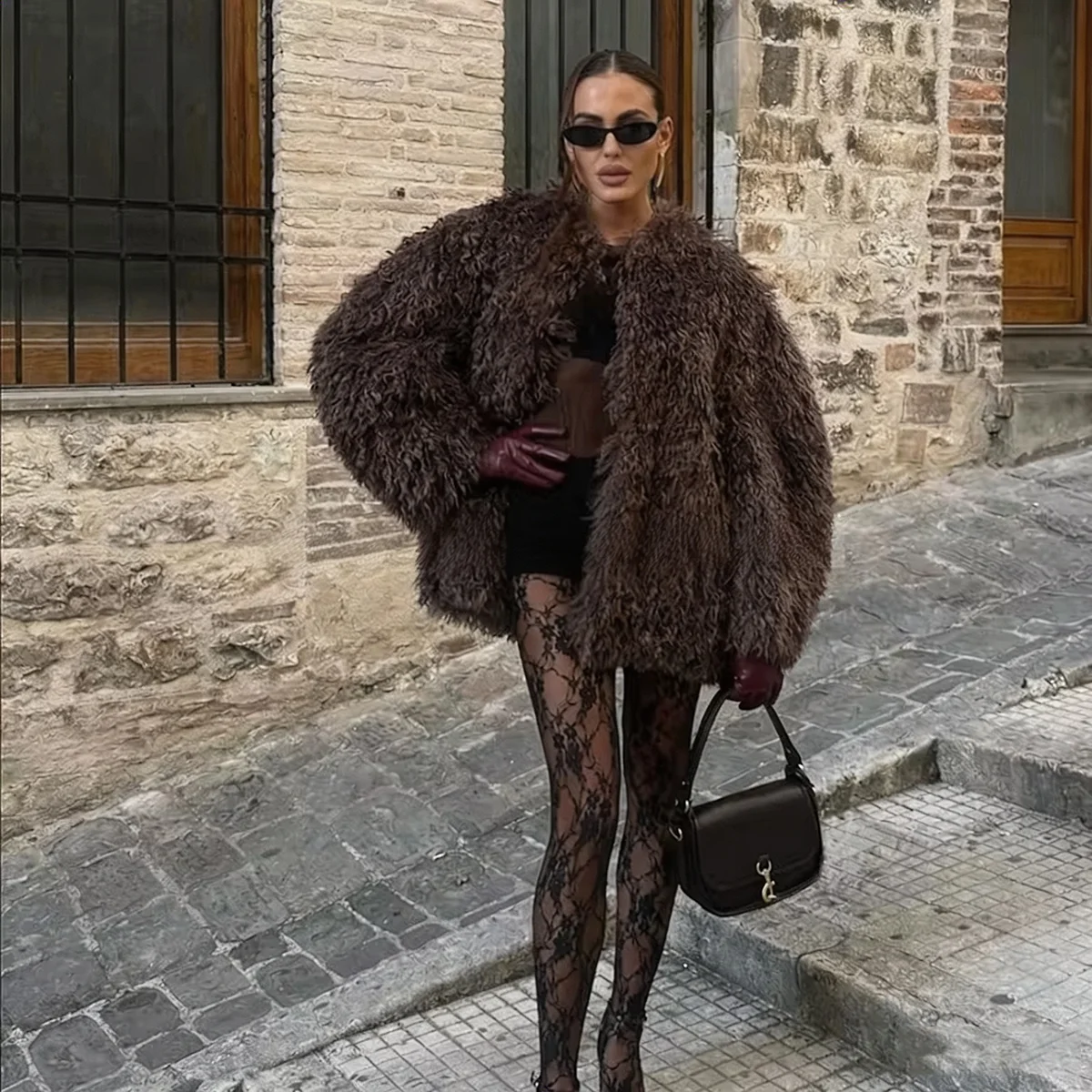Women's Fluffy Faux Fur Coat Thick Warm Shaggy Oversized Brown Jacket TikTok Viral Streetwear Y2K Fashion Outerwear Long Sleeve