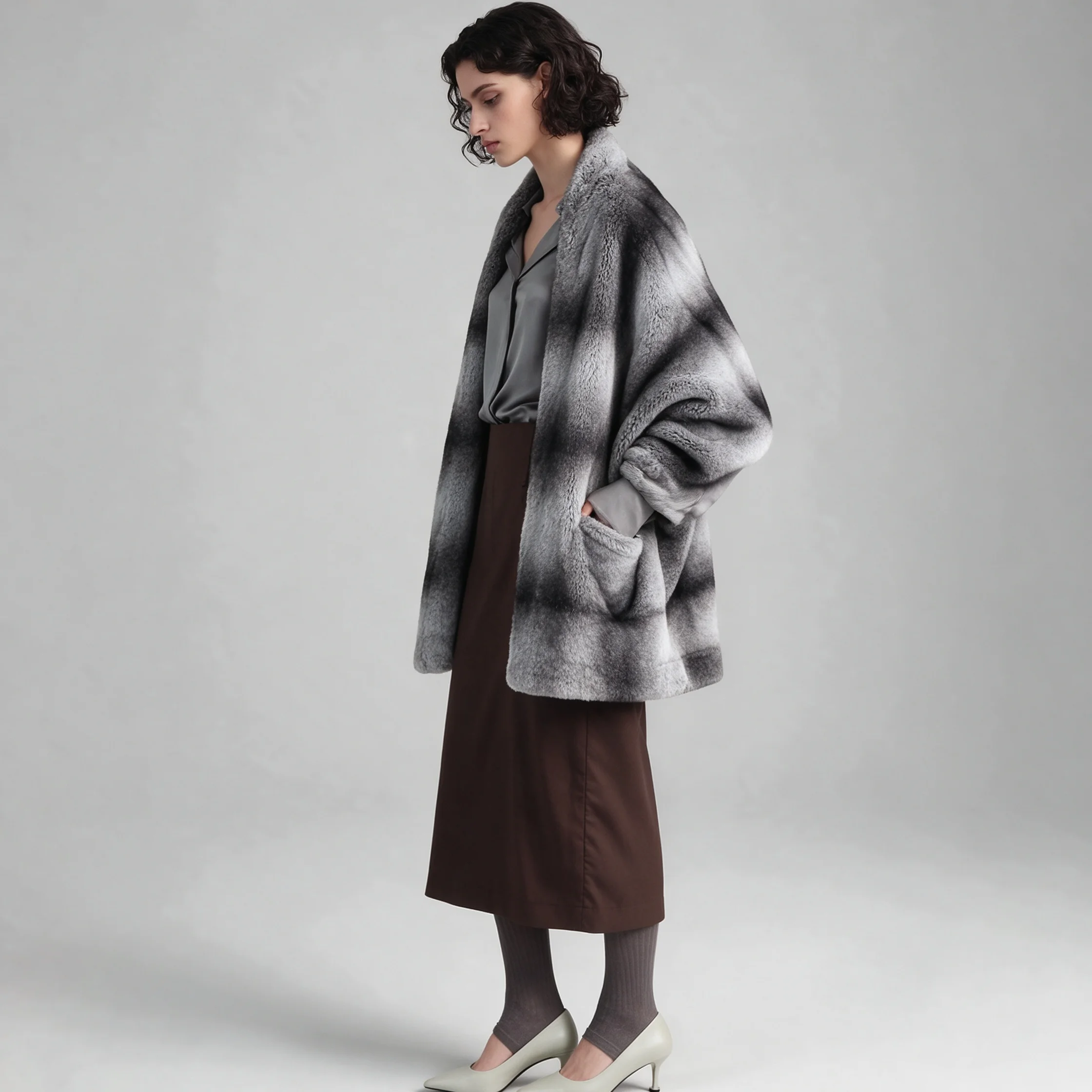 Women Grey Black Gradient Faux Fur Shawl Cape with Side Pockets, Winter Warm Elegant Bridal Evening Commuter Layering Outerwear