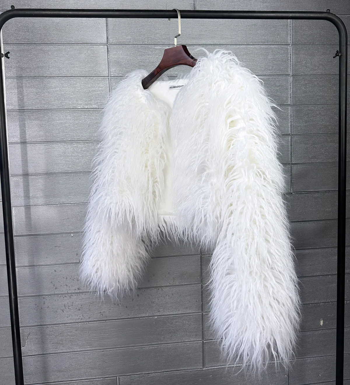 Short Coat Women Faux Fur Coats Jackets V Neck Thick Warm Y2k Streetwear Jacket Elegant Work Outerwear Autumn Winter 2026