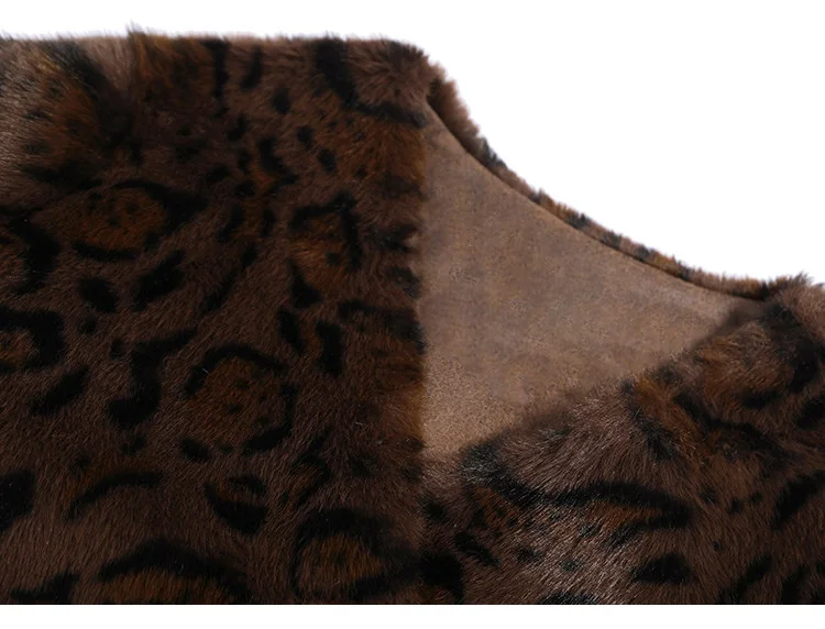 Louis Yao Ladies' Elegant Style Coat 2025 Autumn Winter V-Neck Regular Shoulder Sleeves Faux Mink Fur Pattern Print Women's Coat