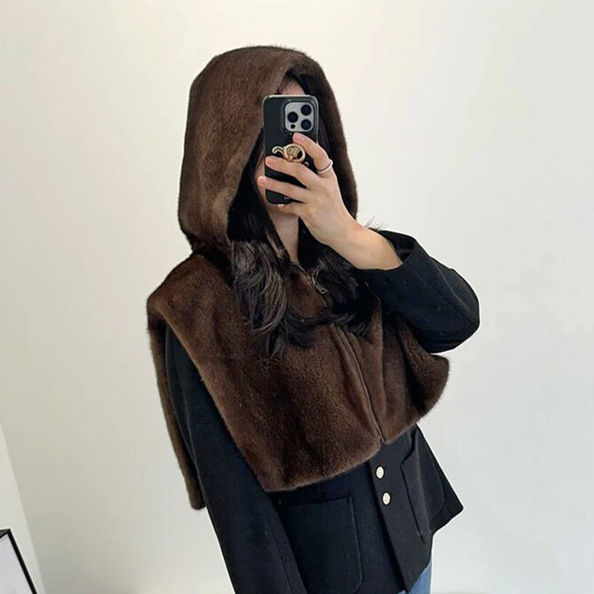 Women's Hooded Faux Fur Vest Zip Up Sleeveless Plush Thick Winter Warm Coat Elegant Luxe Chic Trendy Outerwear