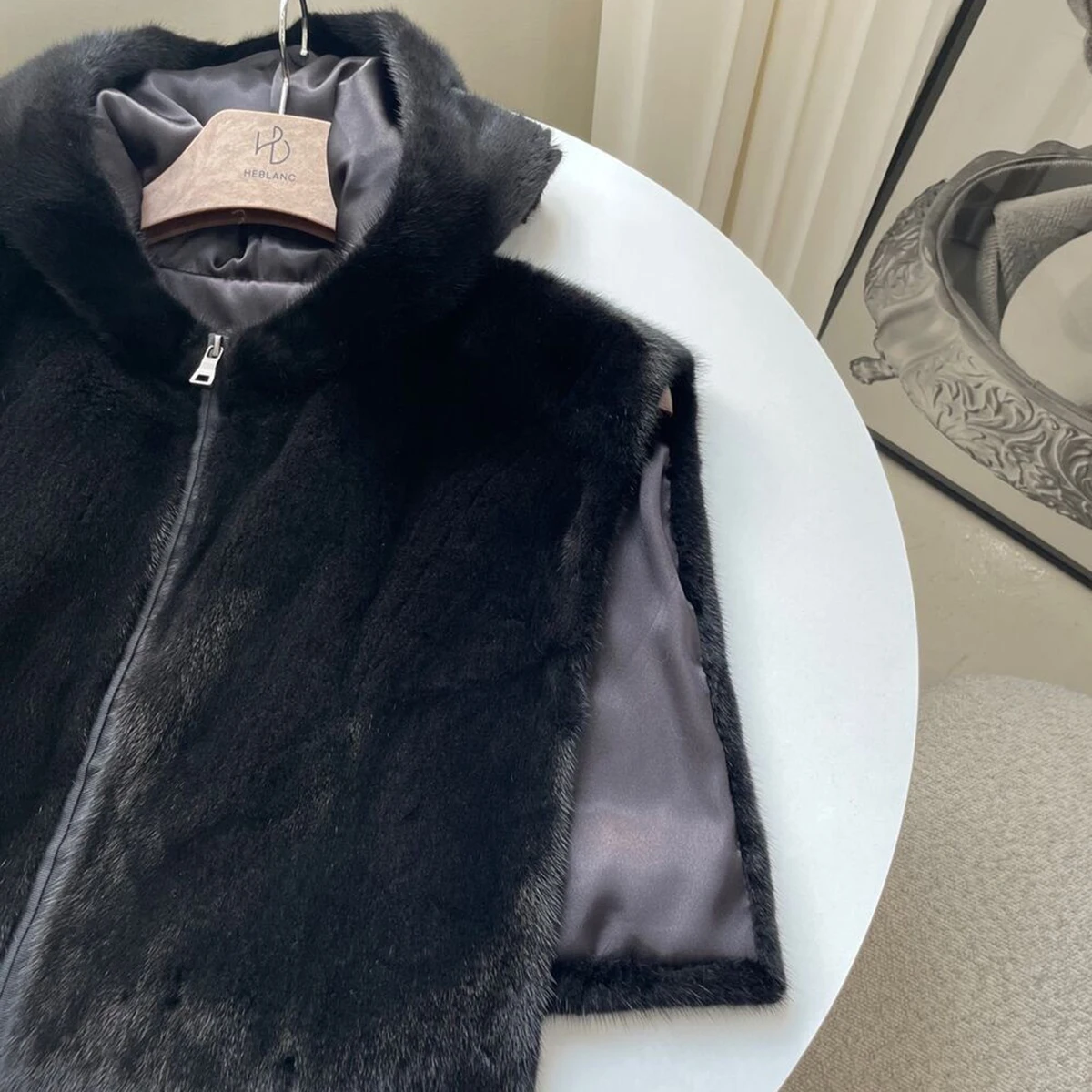 Women's Hooded Faux Fur Vest Zip Up Sleeveless Plush Thick Winter Warm Coat Elegant Luxe Chic Trendy Outerwear