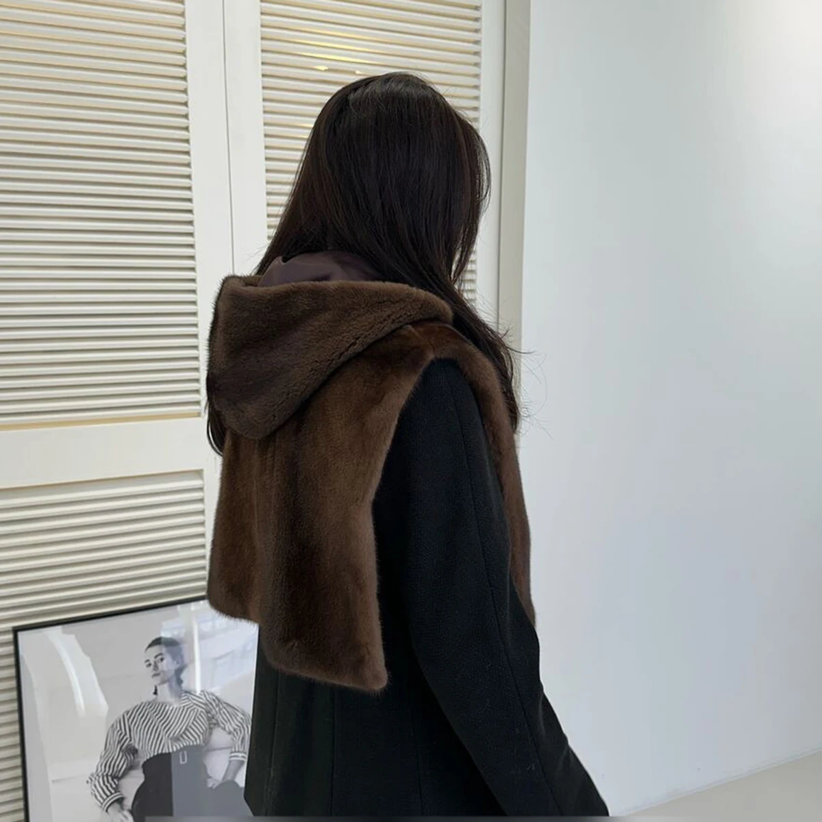 Women's Hooded Faux Fur Vest Zip Up Sleeveless Plush Thick Winter Warm Coat Elegant Luxe Chic Trendy Outerwear