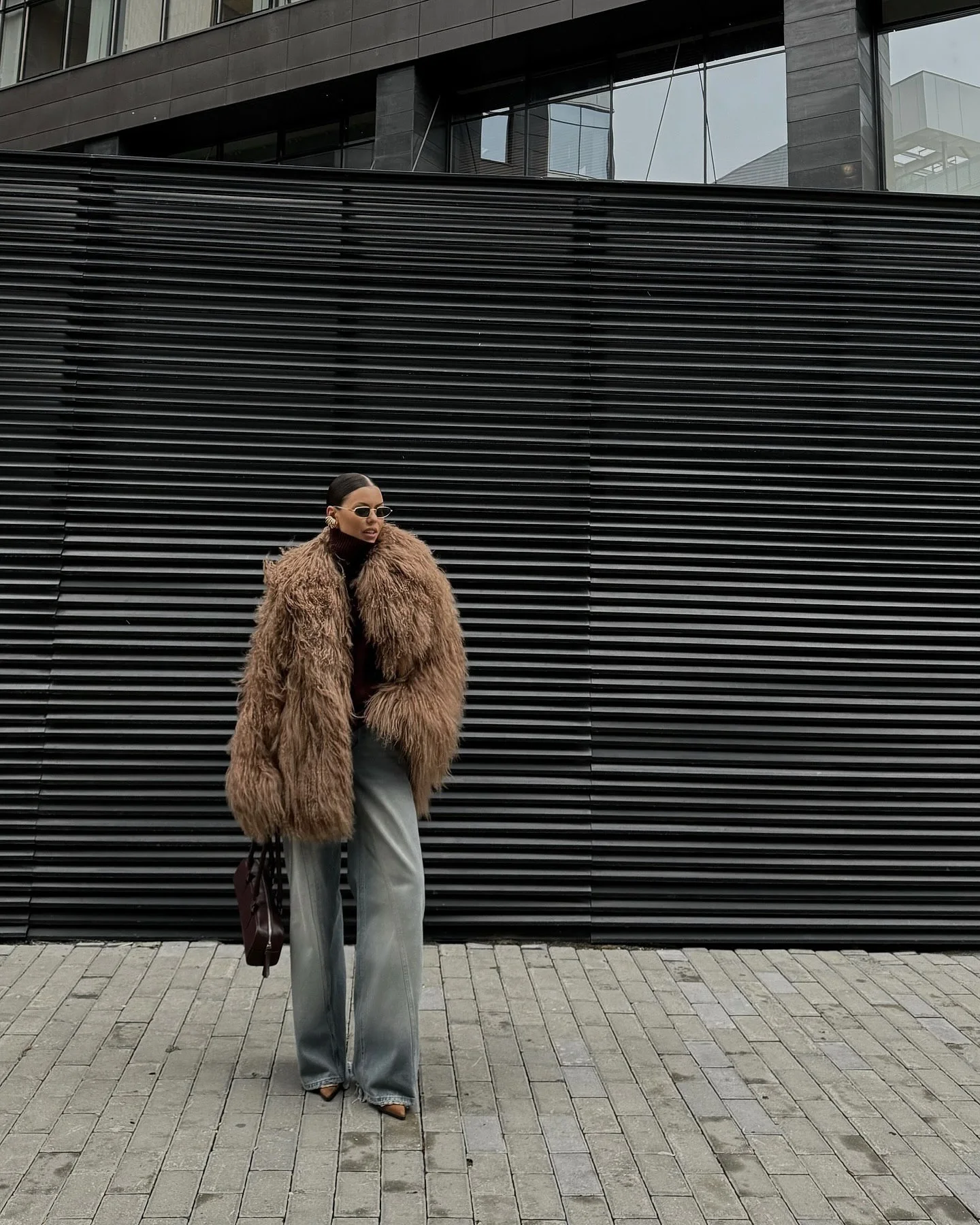 Women Winter Faux Fur Coat Long Shaggy Fuzzy Jacket Camel Brown Oversized 2026 New Luxury Warm Trendy Streetwear Outwear