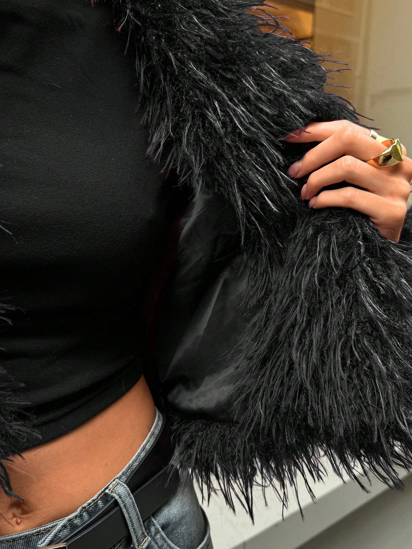Women Winter Faux Fur Coat Black Cropped Fluffy Shaggy 2026 New Y2K Party Trendy Streetwear Outerwear