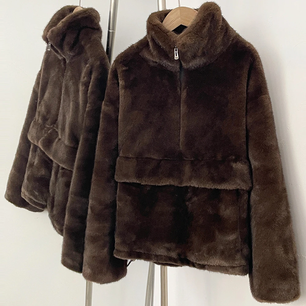 LIMO Ladies Half‑Zip Faux Fur Coat Stand Collar Casual Loose Fit Fashion Plush Outer Jacket With Pockets