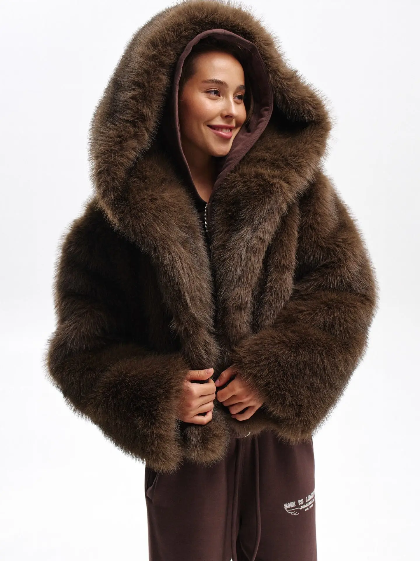 Women Faux Fur Short Coats Solid Hooded Jackets Long Sleeves Covered Button Thick Straight Office Lady Casual 2026 Autumn Winter