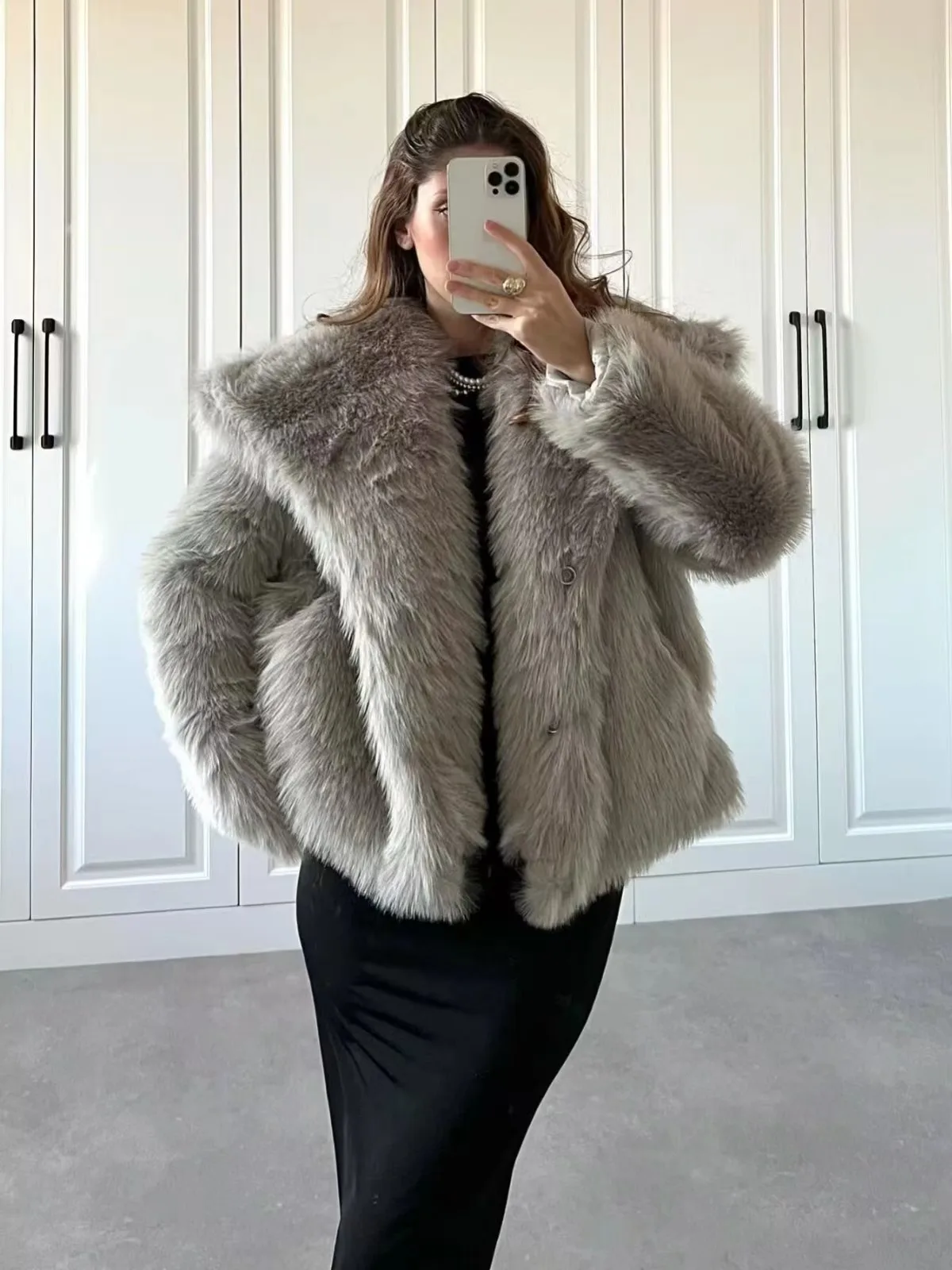 Women Faux Fur Coats Jackets Turn Down Collar Short Coat Casual Loose Thick Warm Y2k Streetwear Jacket Outerwear Autumn Winter
