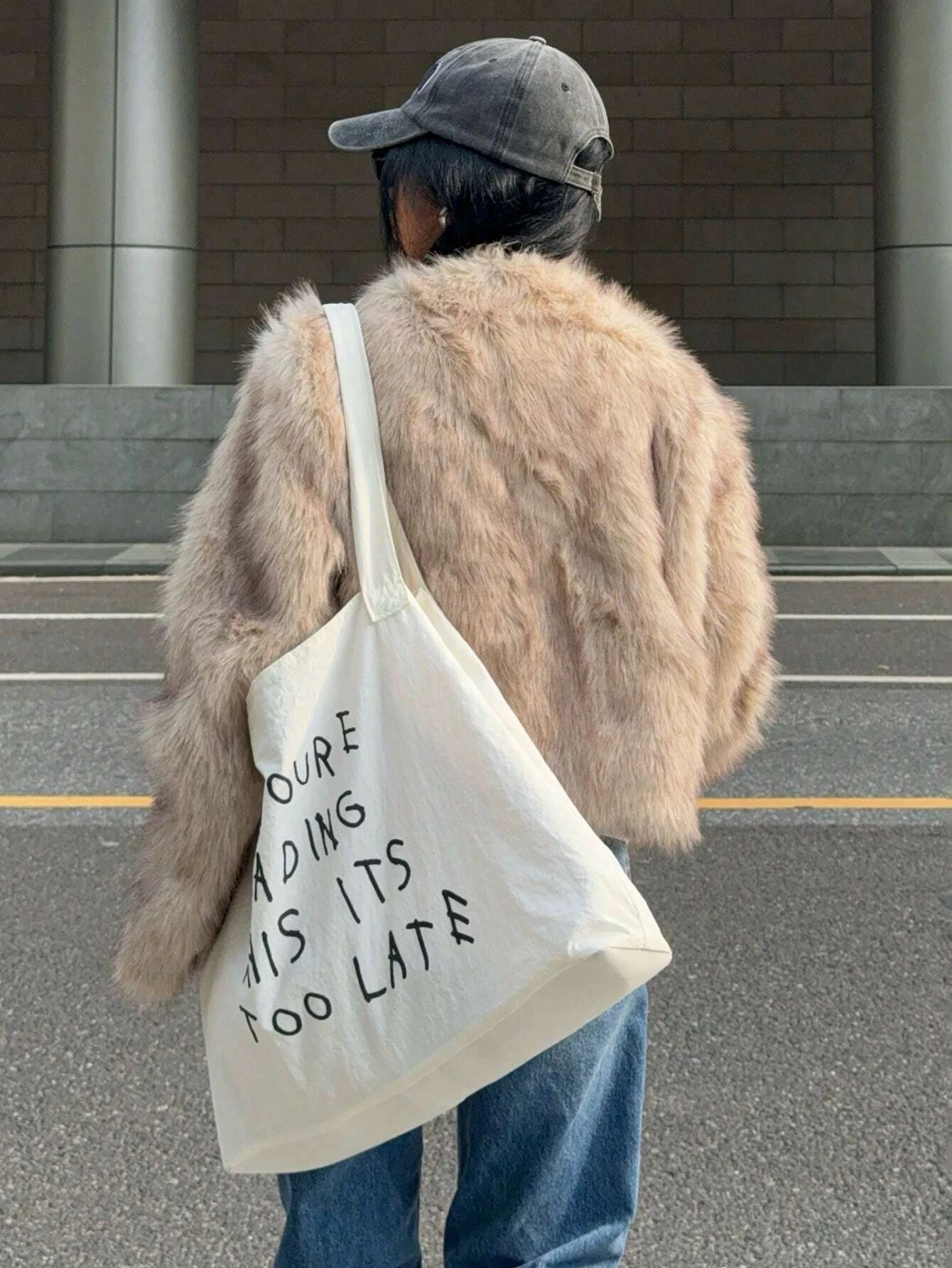 Women Winter Faux Fur Coat Short Fluffy Open Front Dark Brown Beige 2026 New Y2K Warm Trendy Streetwear Outerwear