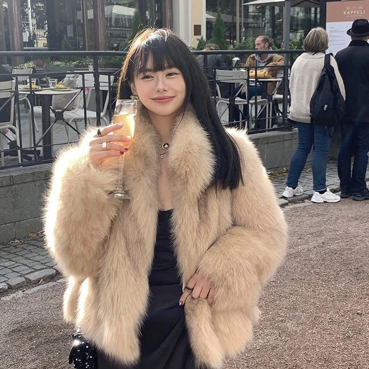 GVUW Korean Fashion Stand Up Collar Thickened Warm Women's Fur Coat Casual All-match Loose Coat 2026 Autumn New 17S4643
