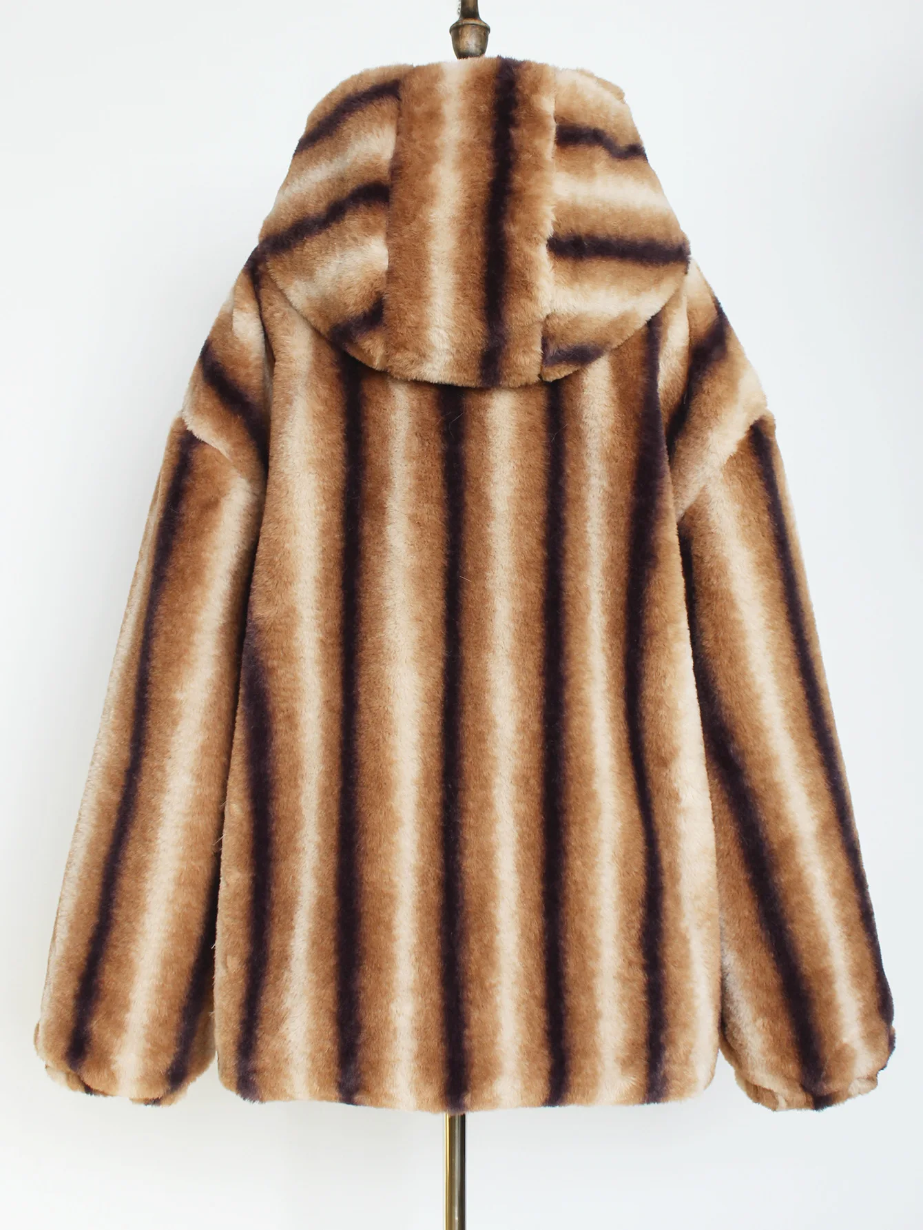 Women's Eco-Friendly Hip-Hop Faux Fur Jacket Autumn Winter Warm Hooded Vertical Stripe Mink Design