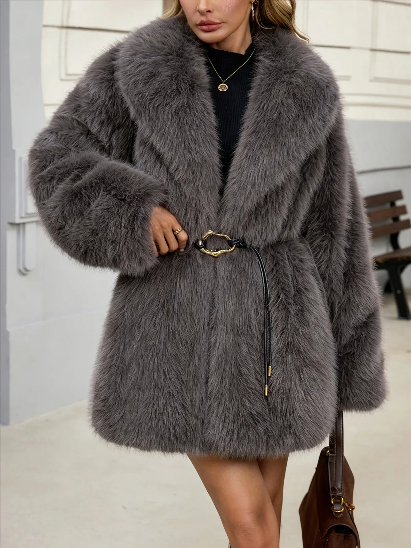 Women's Autumn Winter Faux Fur Coat New Environmentally Friendly Faux Fox Fur Waistband Jacket for Ladies