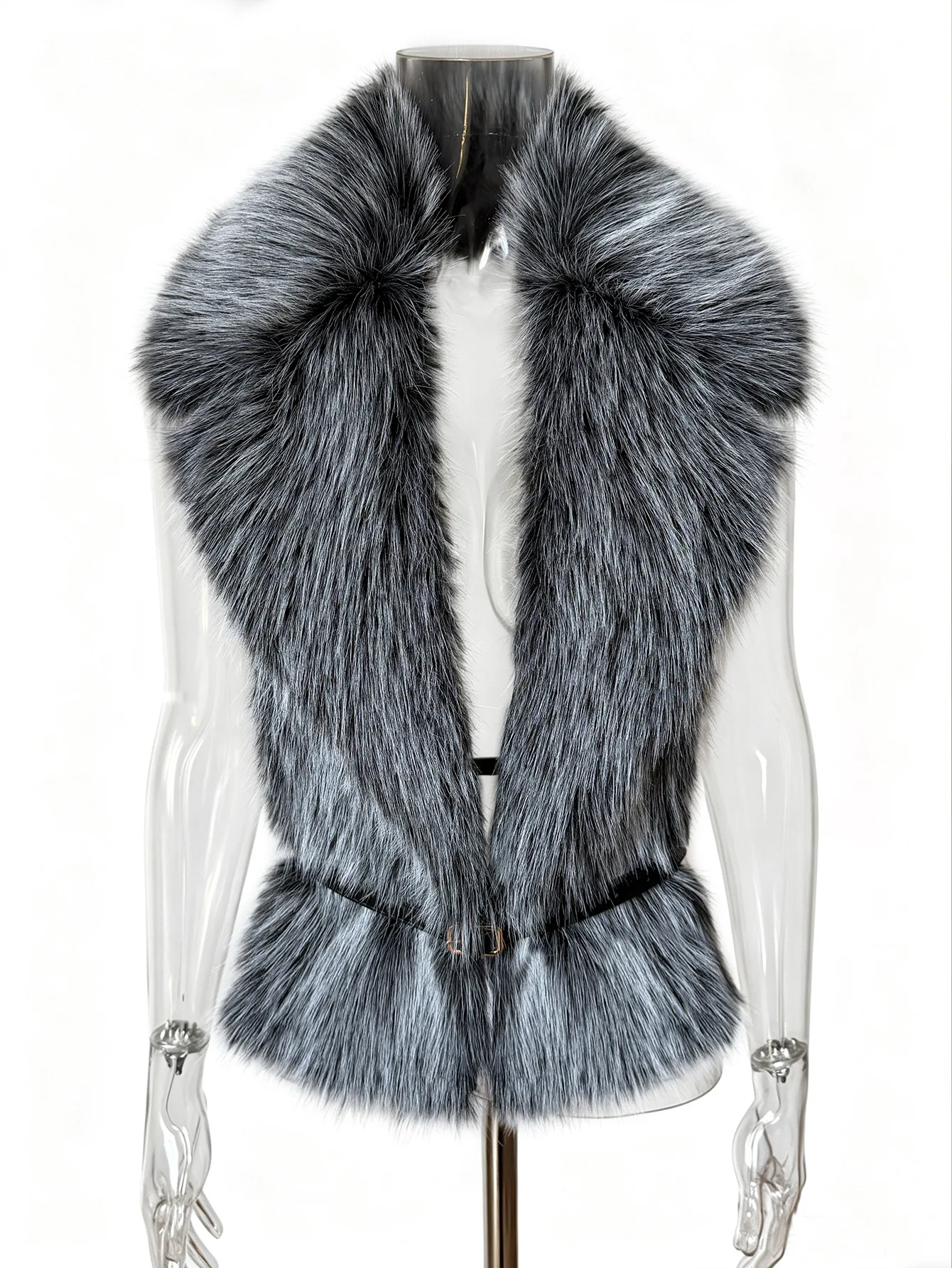 Women's Faux Fur Shawl Fox Fur Imitation Eco-Friendly Winter Scarf Luxury Style for Warmth And Fashion Accessory