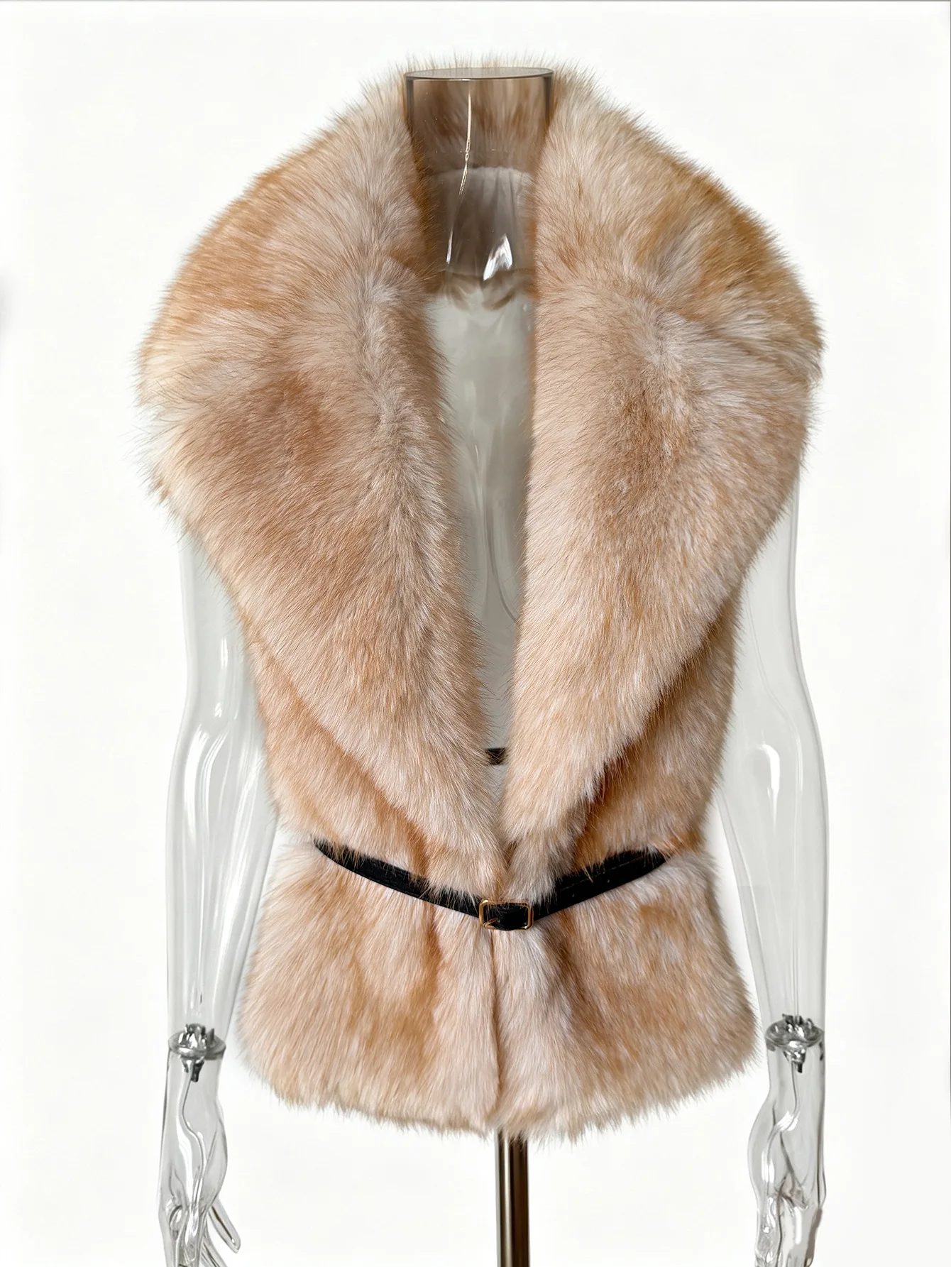 Women's Faux Fur Shawl Fox Fur Imitation Eco-Friendly Winter Scarf Luxury Style for Warmth And Fashion Accessory