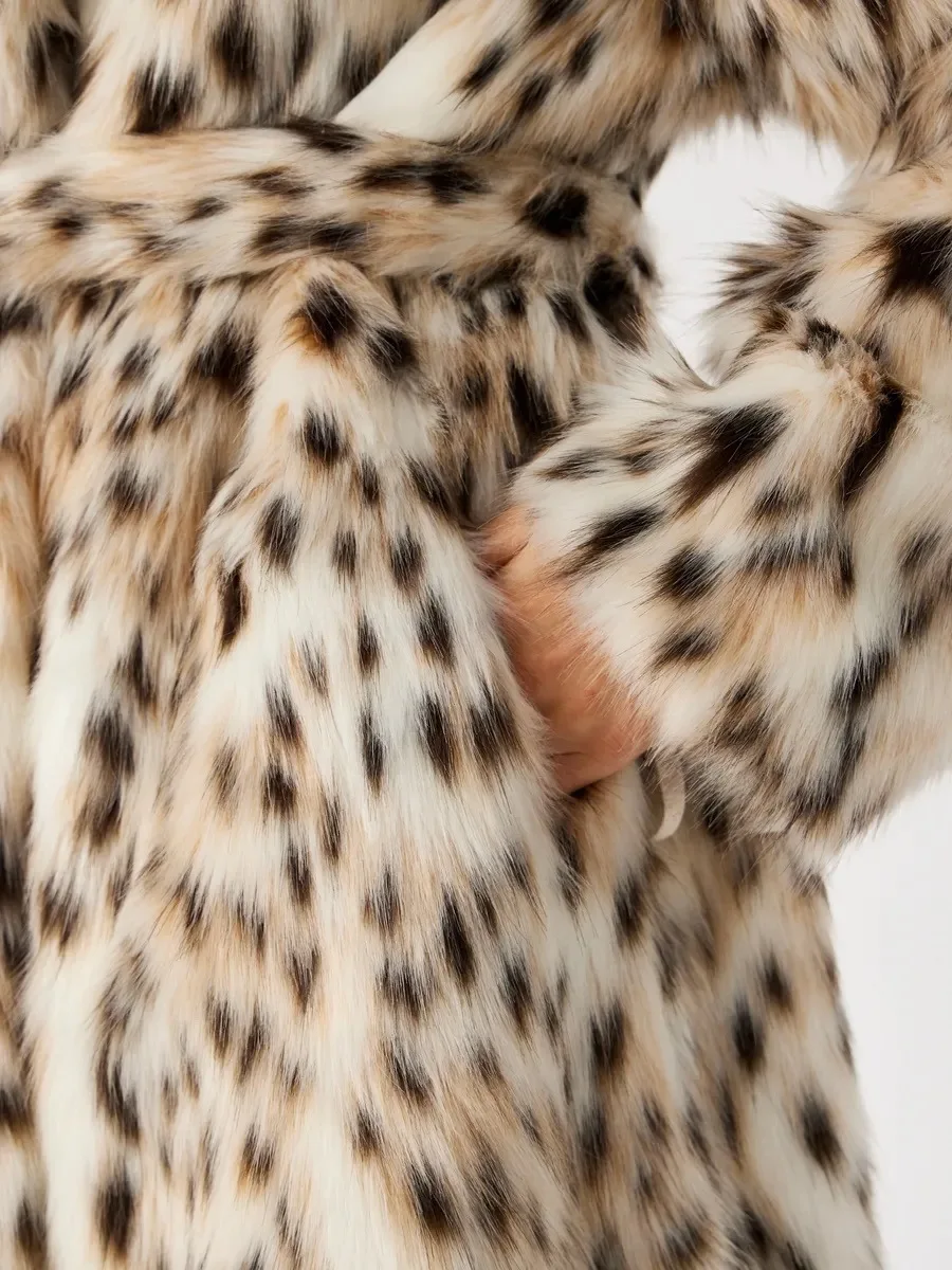 Women Faux Fur Long Coats Jackets Leopard Print Turn Down Collar Coat Thick Warm Y2k Streetwear Jacket Lace Up Autumn Winter