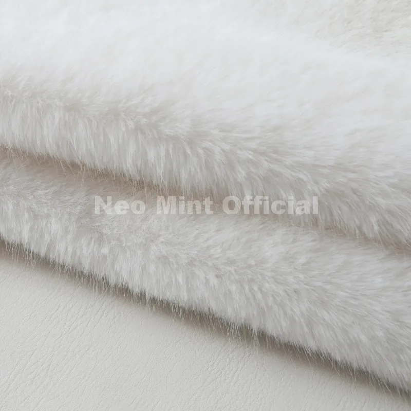 Neo Mint Chic Street Hot Girls 2025 Winter Pure White Faux Fur Jacket Women Fuzzy Lapel Collar Fox Fur Coat Thick Warm Outerwear