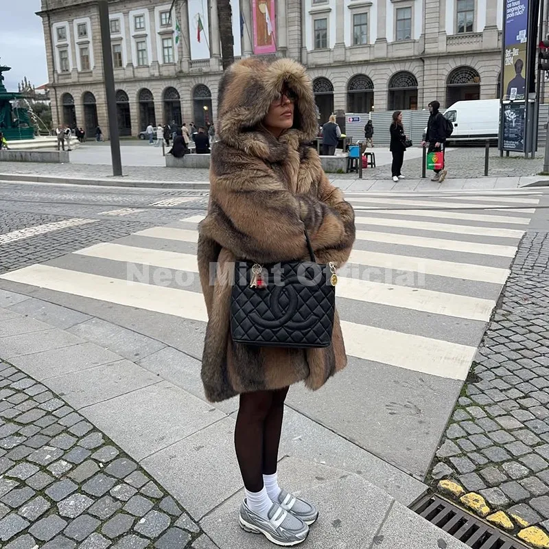 Neo Mint Vintage Luxury Fashion Hooded Faux Fur Coat Women 2025 Winter Slavic Style Girl Striped Fox Fur Jacket Long Overcoat