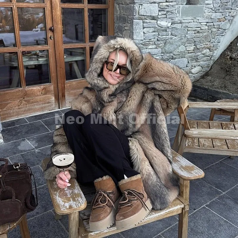 Neo Mint Vintage Luxury Fashion Hooded Faux Fur Coat Women 2025 Winter Slavic Style Girl Striped Fox Fur Jacket Long Overcoat