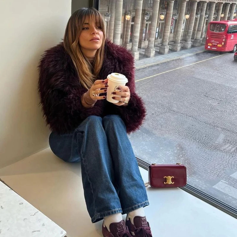 Neo Mint 2024 Winter Hot Trendy Iconic Blogger Fashion Burgundy Faux Fur Coat Women Overcoat Girls Shawl Collar Lamb Fur Jacket