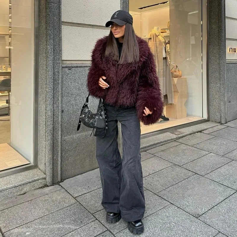 Neo Mint 2024 Winter Hot Trendy Iconic Blogger Fashion Burgundy Faux Fur Coat Women Overcoat Girls Shawl Collar Lamb Fur Jacket