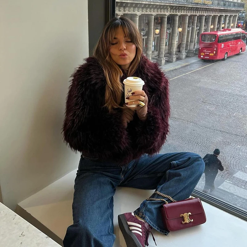 Neo Mint 2024 Winter Hot Trendy Iconic Blogger Fashion Burgundy Faux Fur Coat Women Overcoat Girls Shawl Collar Lamb Fur Jacket