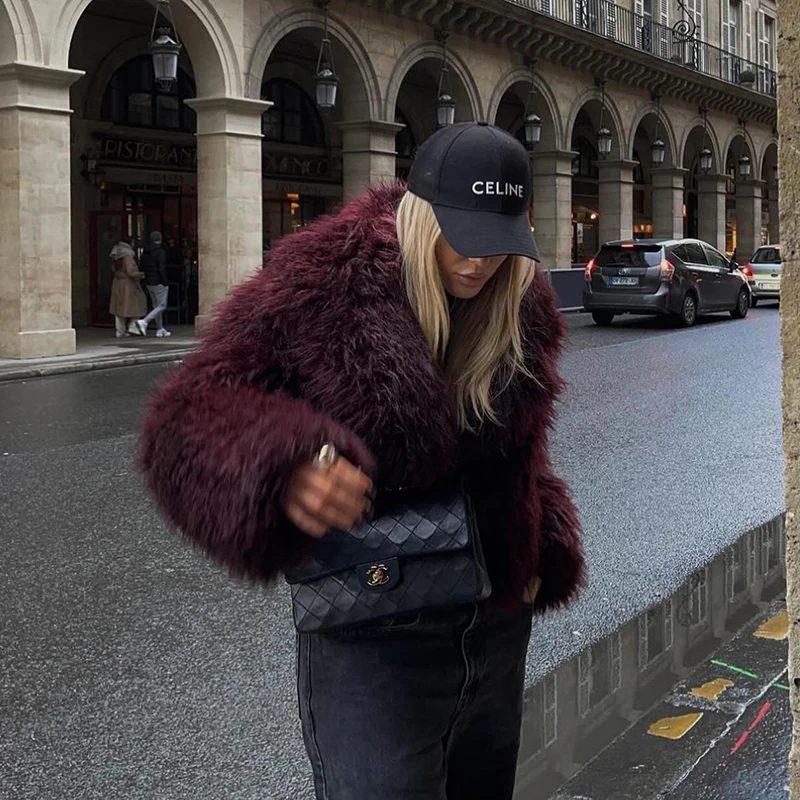 Neo Mint 2024 Winter Hot Trendy Iconic Blogger Fashion Burgundy Faux Fur Coat Women Overcoat Girls Shawl Collar Lamb Fur Jacket