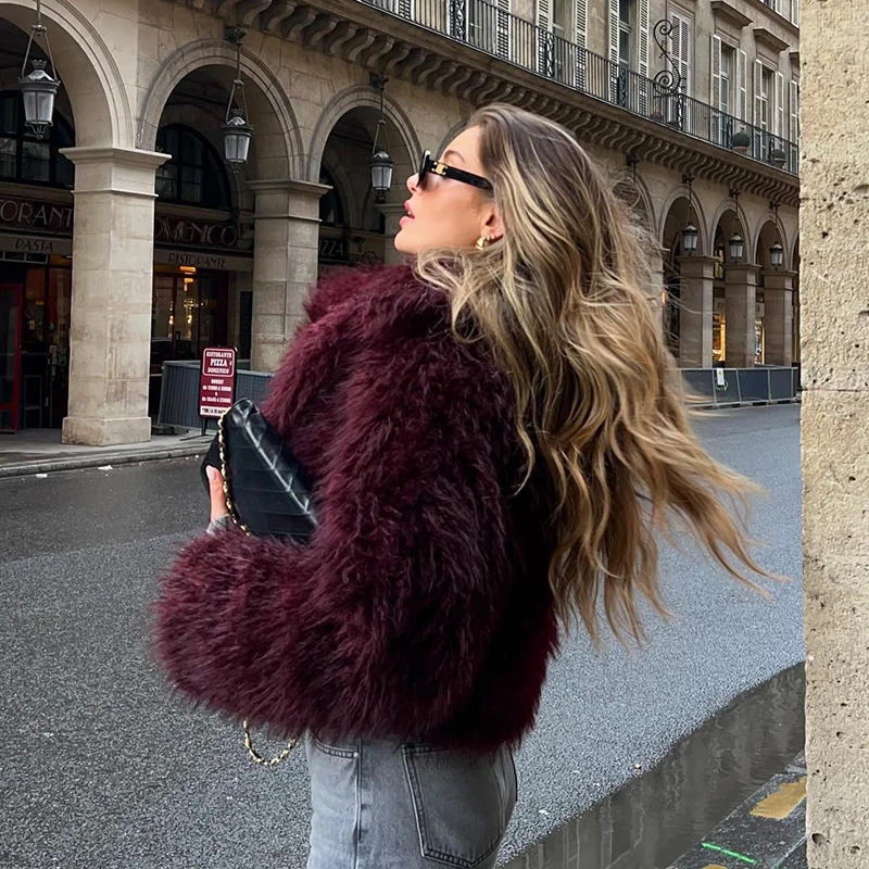 Neo Mint 2024 Winter Hot Trendy Iconic Blogger Fashion Burgundy Faux Fur Coat Women Overcoat Girls Shawl Collar Lamb Fur Jacket
