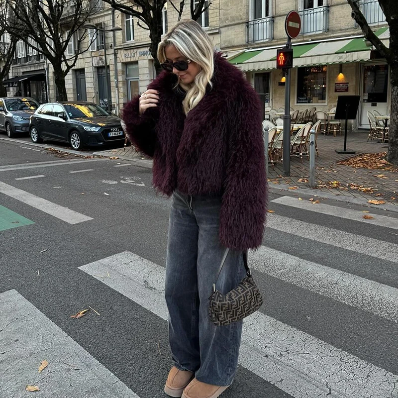 Neo Mint 2024 Winter Hot Trendy Iconic Blogger Fashion Burgundy Faux Fur Coat Women Overcoat Girls Shawl Collar Lamb Fur Jacket