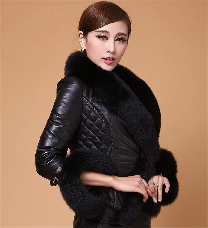 Leather Jacket Women Coat Faux Fox Fur Collar Short Coat PU Leather New Winter Female Jacket Elegant Motorcycle Zipper Outerwear