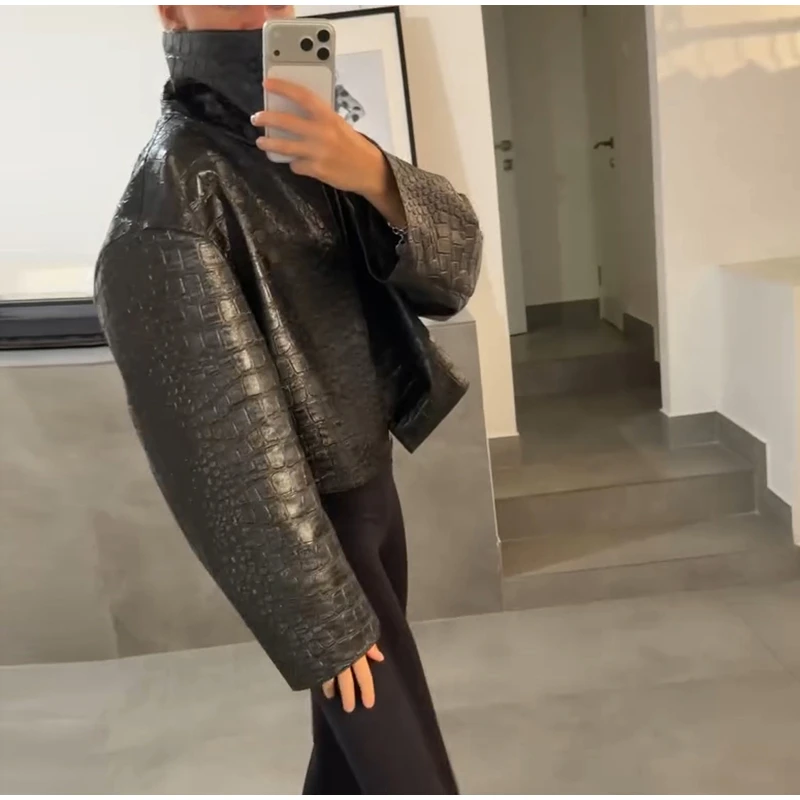 Women Fashion Faux Leather Jacket Turn Down Collar Long Sleeve Zipper Drop Shoulder Oversized Jackets 2026 Autumn All-match Coat