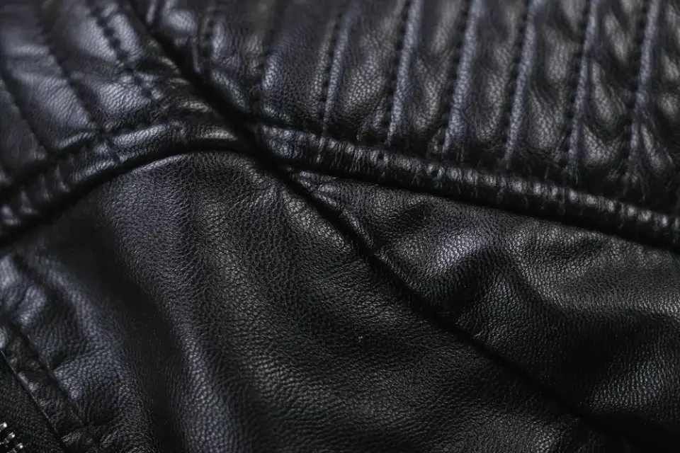 2026 Hot Fashion Women New Winter Warm Faux Leather Jackets with Fur Collar Belt Ladies Thick Black Moto & Biker Outerwear Coats
