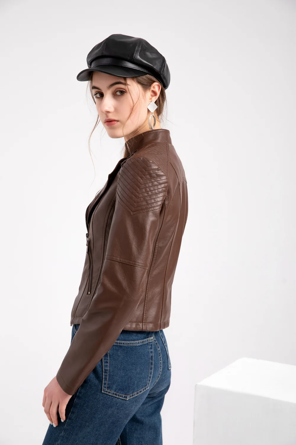 2023Spring Autumn Ladies Motorcycle Leather Jackets Women Turn-down Collar Zipper Slim Black Moto & Biker Jacket Female Leather