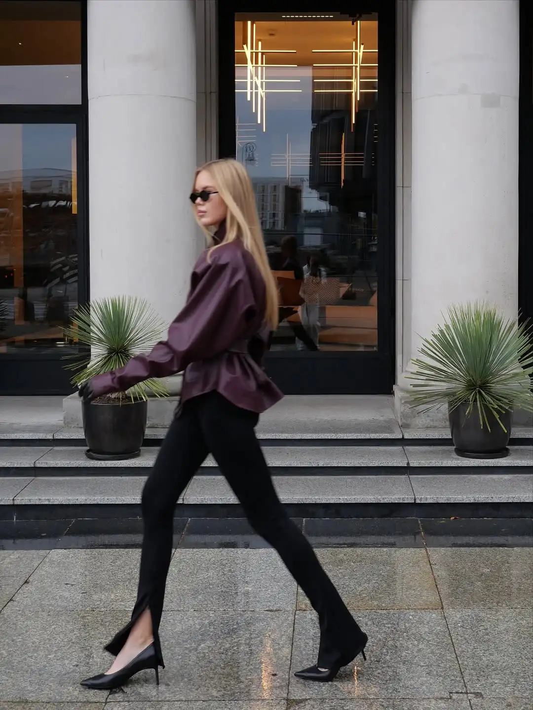 Lady Retro Burgundy Belted Leather Jacket Fashion Solid Stand Collar Long-sleeved Cropped Coat 2026 Women Daily Street Outerwear